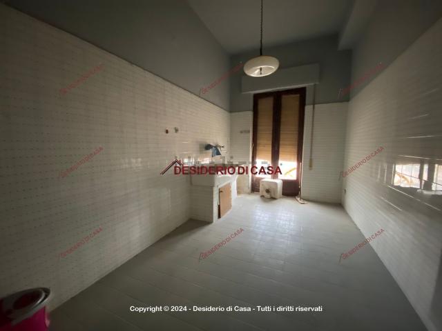 Appartamento in vendita di 125 m² in Via G. Matteotti, 1