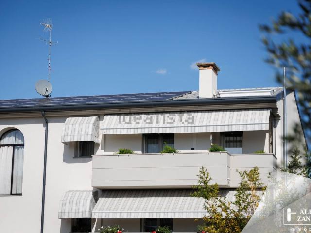 Appartamento in vendita di 125 m² in Via G. Puccini, 11