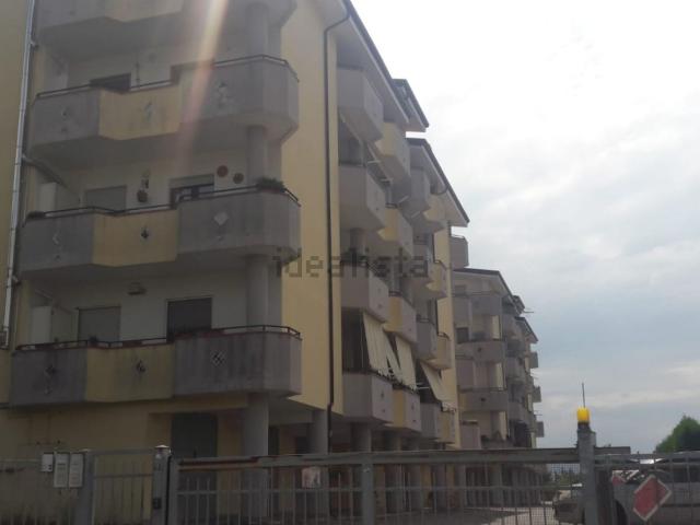 Appartamento in vendita di 125 m² in Via Gen. Carlo Alberto dalla Chiesa