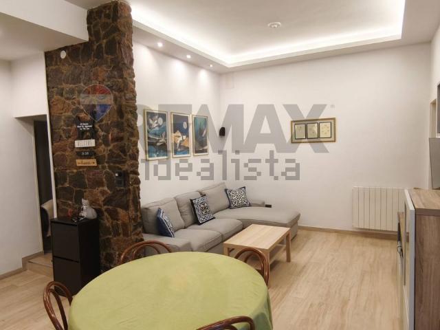 Appartamento in vendita di 125 m² in Via Giuseppe Aurelio Costanzo, 49