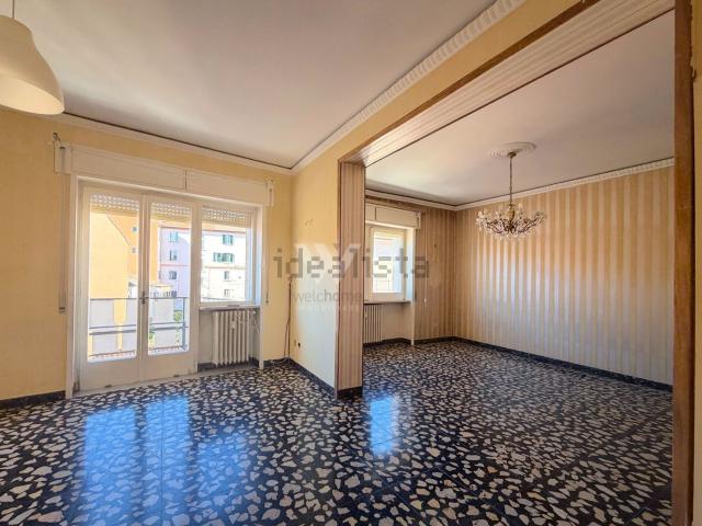 Appartamento in vendita di 125 m² in Via Giuseppe Garibaldi, 118