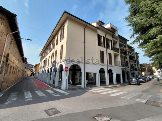 Appartamento in vendita di 125 m² in Via Giuseppe Mazzini, 1