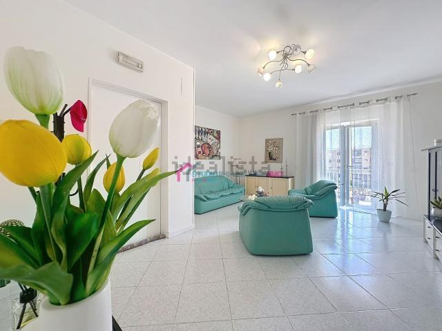 Appartamento in vendita di 125 m² in Via Giuseppe Verdi