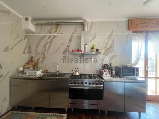 Appartamento in vendita di 125 m² in Via Giacomo Matteotti, 183