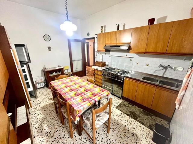 Appartamento in vendita di 125 m² in Via Giacomo Puccini
