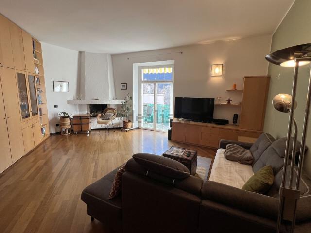 Appartamento in vendita di 125 m² in Via Dolomiti, 2