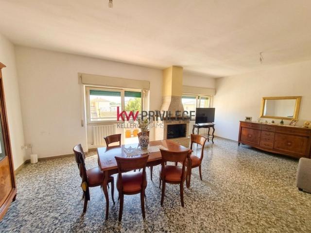 Appartamento in vendita di 125 m² in Via Daunia, 17