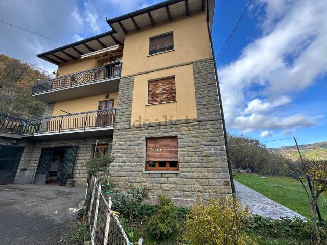 Appartamento in vendita di 125 m² in Via del Parco, 6