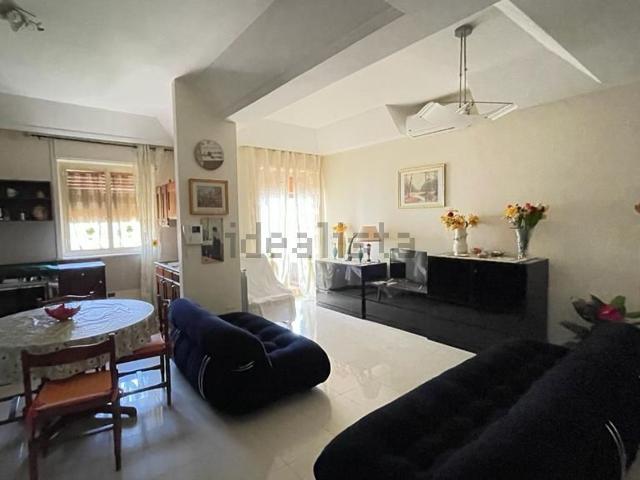 Appartamento in vendita di 125 m² in Via dell&apos Olimpiade