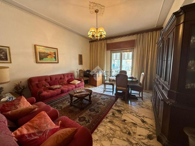 Appartamento in vendita di 125 m² in Via della Ginestra, 7