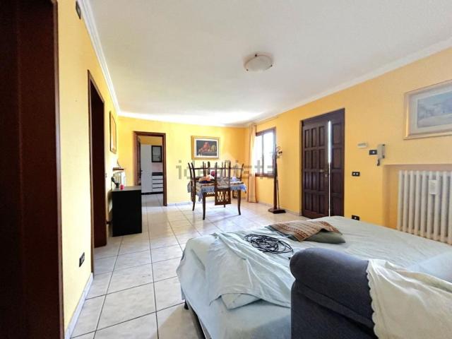 Appartamento in vendita di 125 m² in Via Divisione Tridentina, 11
