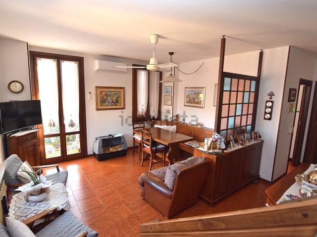 Appartamento in vendita di 125 m² in Via Emilio Salgari, 1