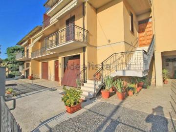 Appartamento in vendita di 125 m² in Via Enrico Mattei