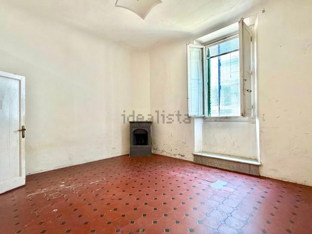 Appartamento in vendita di 125 m² in Via Enrico Poggi