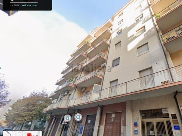 Appartamento in vendita di 125 m² in Via F. Guccio, 11