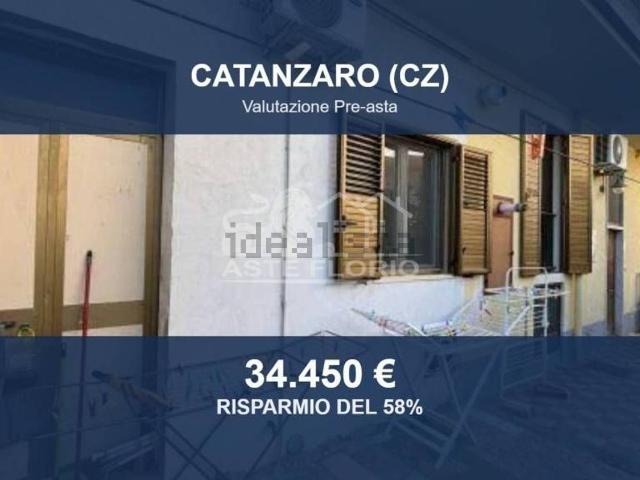 Appartamento in vendita di 125 m² in Via Francesco Acri, 6