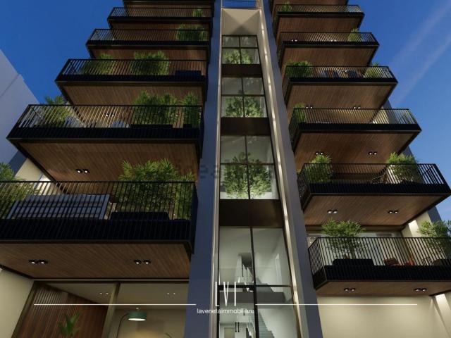 Appartamento in vendita di 125 m² in Via Francesco Crispi, 24