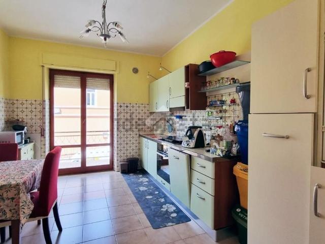 Appartamento in vendita di 125 m² in Via Francesco Petrarca, 4