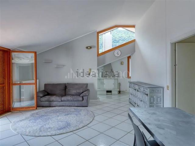 Appartamento in vendita di 125 m² in Via Fratelli Bertolla