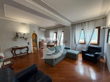 Appartamento in vendita di 125 m² in Via Isonzo