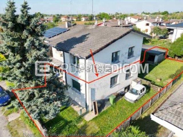 Appartamento in vendita di 125 m² in Via Lombardia