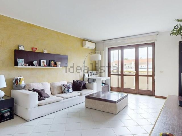 Appartamento in vendita di 125 m² in Via Longarone, 31