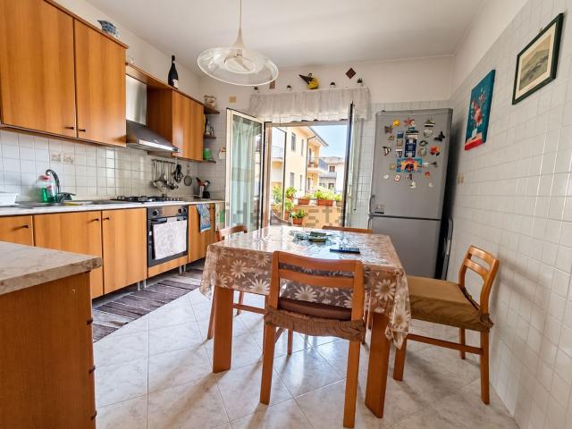 Appartamento in vendita di 125 m² in Via Leopoldo Borboni, 35