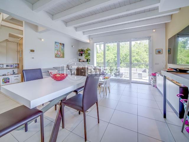 Appartamento in vendita di 125 m² in Via Luxemburg, 2