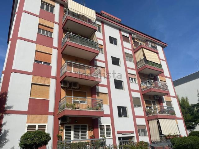Appartamento in vendita di 125 m² in Via Lucca, 33