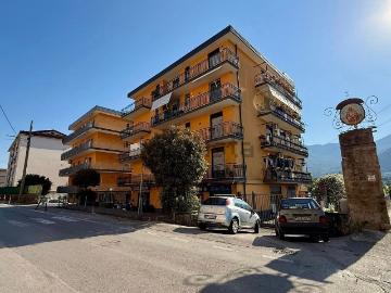 Appartamento in vendita di 125 m² in Via Luigi Ferrara, 30