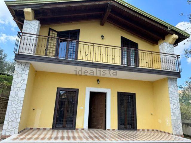 Appartamento in vendita di 125 m² in Via Montello, 1