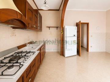 Appartamento in vendita di 125 m² in Via Napoli