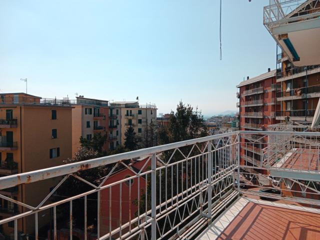 Appartamento in vendita di 125 m² in Via Negroponte