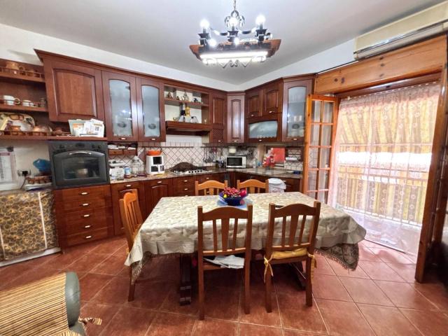 Appartamento in vendita di 125 m² in Via Saffo, 45