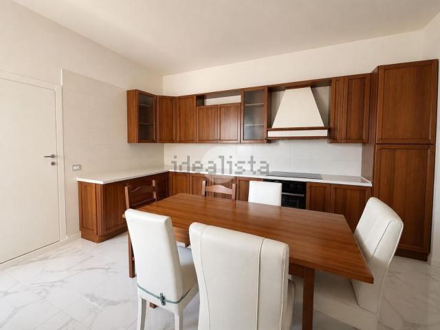 Appartamento in vendita di 125 m² in Via San Pietro Ad Aram, 15