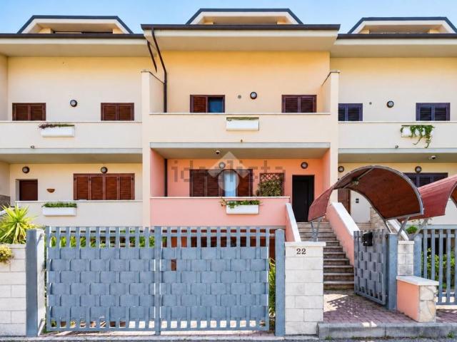 Appartamento in vendita di 125 m² in Via Silvio Pellico, 22