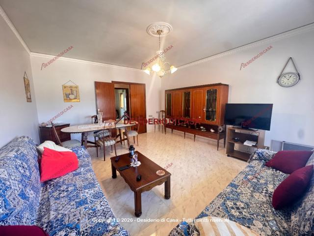 Appartamento in vendita di 125 m² in Via Simone Catalano, 8
