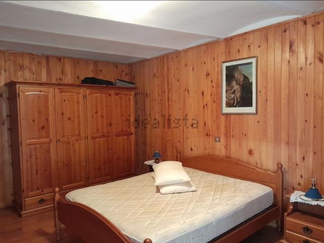 Appartamento in vendita di 125 m² in Via Porta Valeria