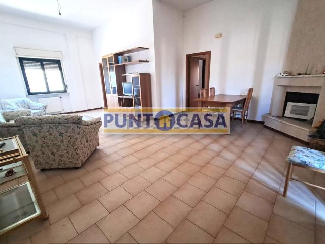 Appartamento in vendita di 125 m² in Via Pasquale Ventilii, 7