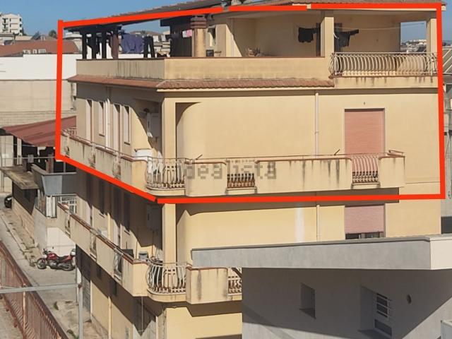 Appartamento in vendita di 125 m² in Via Pastrengo, 56