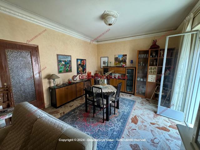 Appartamento in vendita di 125 m² in Via Piersanti Mattarella