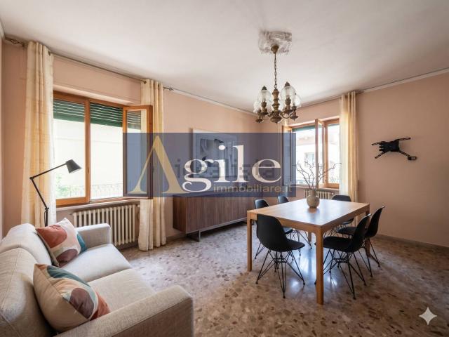 Appartamento in vendita di 125 m² in Via Pietro Maroncelli