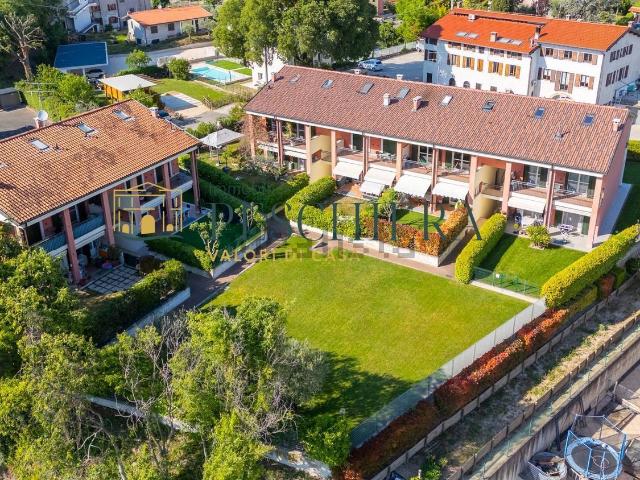 Appartamento in vendita di 125 m² in Via Pignolini, 15