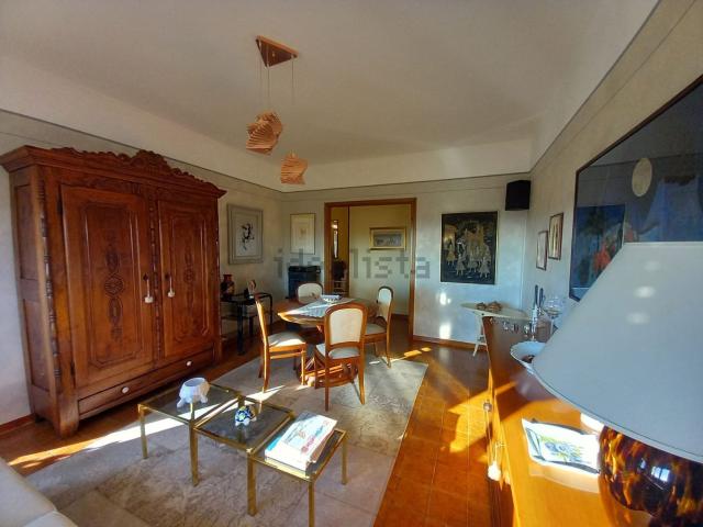 Appartamento in vendita di 125 m² in Via Primino Frassato, 81