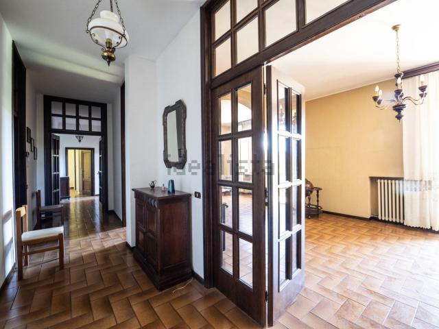 Appartamento in vendita di 125 m² in Via Roma