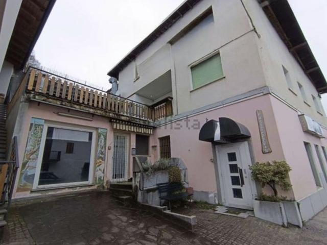 Appartamento in vendita di 125 m² in Via Roma, 86