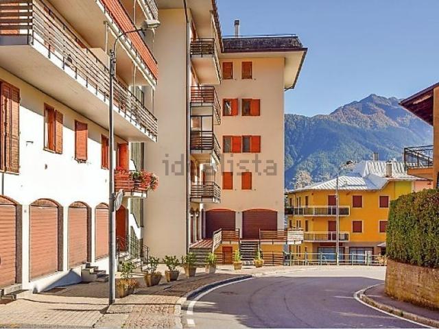 Appartamento in vendita di 125 m² in Via Roma