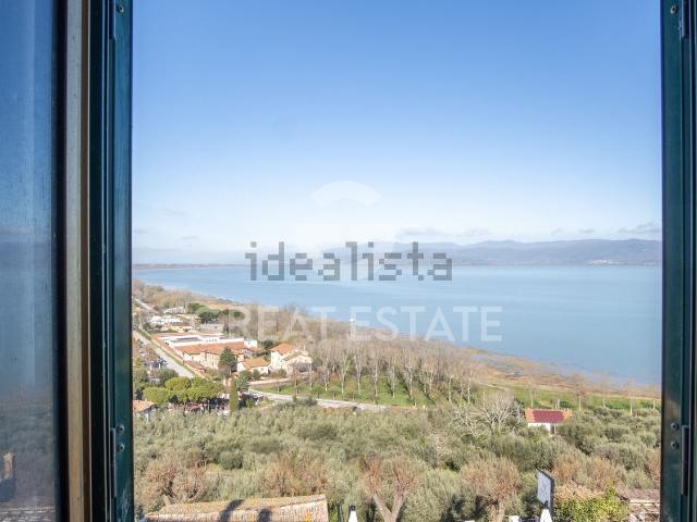 Appartamento in vendita di 125 m² in Via Roma