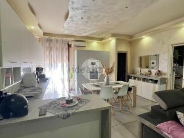 Appartamento in vendita di 125 m² in Via Roma, 1