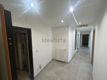 Appartamento in vendita di 125 m² in Via Raffaele Malagrida, 38